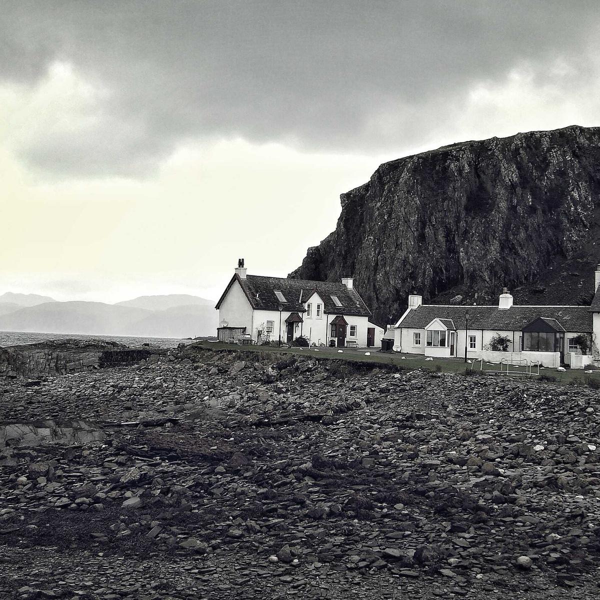 Hair braiding at home – 3